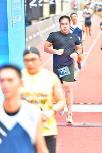 BIB: 9920
                            <button type="button" onclick="openModal(4622878)" class="btn btn-primary btn-sm float-right btn-popup" data-toggle="modal" data-target=".modal-high-quality">
                        <i class="fas fa-shopping-cart"></i> Add to Cart
                    </button>
                                            <button type="button" onclick="isThisMe(4622878, true)" class="btn btn-success btn-sm float-right btn-popup btn-isme hidden" data-toggle="tooltip" data-placement="bottom" title="นี่คือรูปของคุณใช่ไหม คลิกที่นี่เพื่อเอาเข้าอัลบั้ม">
                        <i class="fas fa-plus"></i> Add to album
                    </button>
                    <button type="button" onclick="isThisMe(4622878, false)" class="btn btn-warning btn-sm float-right btn-popup btn-isnotme hidden">
                        <i class="fas fa-ban"></i> Remove from album
                    </button>