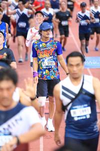 BIB: 5185
                            <button type="button" onclick="openModal(4633019)" class="btn btn-primary btn-sm float-right btn-popup" data-toggle="modal" data-target=".modal-high-quality">
                        <i class="fas fa-shopping-cart"></i> Add to Cart
                    </button>
                                            <button type="button" onclick="isThisMe(4633019, true)" class="btn btn-success btn-sm float-right btn-popup btn-isme hidden" data-toggle="tooltip" data-placement="bottom" title="นี่คือรูปของคุณใช่ไหม คลิกที่นี่เพื่อเอาเข้าอัลบั้ม">
                        <i class="fas fa-plus"></i> Add to album
                    </button>
                    <button type="button" onclick="isThisMe(4633019, false)" class="btn btn-warning btn-sm float-right btn-popup btn-isnotme hidden">
                        <i class="fas fa-ban"></i> Remove from album
                    </button>