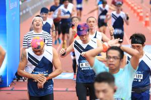 BIB: 189
                            <button type="button" onclick="openModal(4635876)" class="btn btn-primary btn-sm float-right btn-popup" data-toggle="modal" data-target=".modal-high-quality">
                        <i class="fas fa-shopping-cart"></i> Add to Cart
                    </button>
                                            <button type="button" onclick="isThisMe(4635876, true)" class="btn btn-success btn-sm float-right btn-popup btn-isme hidden" data-toggle="tooltip" data-placement="bottom" title="นี่คือรูปของคุณใช่ไหม คลิกที่นี่เพื่อเอาเข้าอัลบั้ม">
                        <i class="fas fa-plus"></i> Add to album
                    </button>
                    <button type="button" onclick="isThisMe(4635876, false)" class="btn btn-warning btn-sm float-right btn-popup btn-isnotme hidden">
                        <i class="fas fa-ban"></i> Remove from album
                    </button>