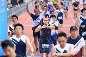 BIB: 189, 7852
                            <button type="button" onclick="openModal(4634001)" class="btn btn-primary btn-sm float-right btn-popup" data-toggle="modal" data-target=".modal-high-quality">
                        <i class="fas fa-shopping-cart"></i> Add to Cart
                    </button>
                                            <button type="button" onclick="isThisMe(4634001, true)" class="btn btn-success btn-sm float-right btn-popup btn-isme hidden" data-toggle="tooltip" data-placement="bottom" title="นี่คือรูปของคุณใช่ไหม คลิกที่นี่เพื่อเอาเข้าอัลบั้ม">
                        <i class="fas fa-plus"></i> Add to album
                    </button>
                    <button type="button" onclick="isThisMe(4634001, false)" class="btn btn-warning btn-sm float-right btn-popup btn-isnotme hidden">
                        <i class="fas fa-ban"></i> Remove from album
                    </button>