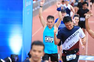 BIB: 8236, 5424
                            <button type="button" onclick="openModal(4635211)" class="btn btn-primary btn-sm float-right btn-popup" data-toggle="modal" data-target=".modal-high-quality">
                        <i class="fas fa-shopping-cart"></i> Add to Cart
                    </button>
                                            <button type="button" onclick="isThisMe(4635211, true)" class="btn btn-success btn-sm float-right btn-popup btn-isme hidden" data-toggle="tooltip" data-placement="bottom" title="นี่คือรูปของคุณใช่ไหม คลิกที่นี่เพื่อเอาเข้าอัลบั้ม">
                        <i class="fas fa-plus"></i> Add to album
                    </button>
                    <button type="button" onclick="isThisMe(4635211, false)" class="btn btn-warning btn-sm float-right btn-popup btn-isnotme hidden">
                        <i class="fas fa-ban"></i> Remove from album
                    </button>