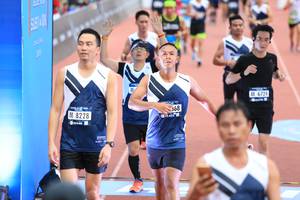 BIB: 6724, 338, 8228
                            <button type="button" onclick="openModal(4636182)" class="btn btn-primary btn-sm float-right btn-popup" data-toggle="modal" data-target=".modal-high-quality">
                        <i class="fas fa-shopping-cart"></i> Add to Cart
                    </button>
                                            <button type="button" onclick="isThisMe(4636182, true)" class="btn btn-success btn-sm float-right btn-popup btn-isme hidden" data-toggle="tooltip" data-placement="bottom" title="นี่คือรูปของคุณใช่ไหม คลิกที่นี่เพื่อเอาเข้าอัลบั้ม">
                        <i class="fas fa-plus"></i> Add to album
                    </button>
                    <button type="button" onclick="isThisMe(4636182, false)" class="btn btn-warning btn-sm float-right btn-popup btn-isnotme hidden">
                        <i class="fas fa-ban"></i> Remove from album
                    </button>