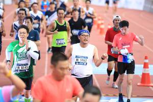 BIB: 5962, 8143
                            <button type="button" onclick="openModal(4633920)" class="btn btn-primary btn-sm float-right btn-popup" data-toggle="modal" data-target=".modal-high-quality">
                        <i class="fas fa-shopping-cart"></i> Add to Cart
                    </button>
                                            <button type="button" onclick="isThisMe(4633920, true)" class="btn btn-success btn-sm float-right btn-popup btn-isme hidden" data-toggle="tooltip" data-placement="bottom" title="นี่คือรูปของคุณใช่ไหม คลิกที่นี่เพื่อเอาเข้าอัลบั้ม">
                        <i class="fas fa-plus"></i> Add to album
                    </button>
                    <button type="button" onclick="isThisMe(4633920, false)" class="btn btn-warning btn-sm float-right btn-popup btn-isnotme hidden">
                        <i class="fas fa-ban"></i> Remove from album
                    </button>