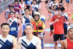 BIB: 7043, 184
                            <button type="button" onclick="openModal(4634464)" class="btn btn-primary btn-sm float-right btn-popup" data-toggle="modal" data-target=".modal-high-quality">
                        <i class="fas fa-shopping-cart"></i> Add to Cart
                    </button>
                                            <button type="button" onclick="isThisMe(4634464, true)" class="btn btn-success btn-sm float-right btn-popup btn-isme hidden" data-toggle="tooltip" data-placement="bottom" title="นี่คือรูปของคุณใช่ไหม คลิกที่นี่เพื่อเอาเข้าอัลบั้ม">
                        <i class="fas fa-plus"></i> Add to album
                    </button>
                    <button type="button" onclick="isThisMe(4634464, false)" class="btn btn-warning btn-sm float-right btn-popup btn-isnotme hidden">
                        <i class="fas fa-ban"></i> Remove from album
                    </button>