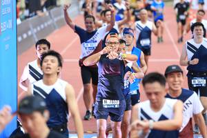 BIB: 5377, 5645, 7852
                            <button type="button" onclick="openModal(4634005)" class="btn btn-primary btn-sm float-right btn-popup" data-toggle="modal" data-target=".modal-high-quality">
                        <i class="fas fa-shopping-cart"></i> Add to Cart
                    </button>
                                            <button type="button" onclick="isThisMe(4634005, true)" class="btn btn-success btn-sm float-right btn-popup btn-isme hidden" data-toggle="tooltip" data-placement="bottom" title="นี่คือรูปของคุณใช่ไหม คลิกที่นี่เพื่อเอาเข้าอัลบั้ม">
                        <i class="fas fa-plus"></i> Add to album
                    </button>
                    <button type="button" onclick="isThisMe(4634005, false)" class="btn btn-warning btn-sm float-right btn-popup btn-isnotme hidden">
                        <i class="fas fa-ban"></i> Remove from album
                    </button>