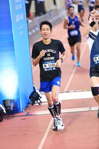 BIB: 5105
                            <button type="button" onclick="openModal(4629326)" class="btn btn-primary btn-sm float-right btn-popup" data-toggle="modal" data-target=".modal-high-quality">
                        <i class="fas fa-shopping-cart"></i> Add to Cart
                    </button>
                                            <button type="button" onclick="isThisMe(4629326, true)" class="btn btn-success btn-sm float-right btn-popup btn-isme hidden" data-toggle="tooltip" data-placement="bottom" title="นี่คือรูปของคุณใช่ไหม คลิกที่นี่เพื่อเอาเข้าอัลบั้ม">
                        <i class="fas fa-plus"></i> Add to album
                    </button>
                    <button type="button" onclick="isThisMe(4629326, false)" class="btn btn-warning btn-sm float-right btn-popup btn-isnotme hidden">
                        <i class="fas fa-ban"></i> Remove from album
                    </button>