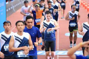 BIB: 135, 741
                            <button type="button" onclick="openModal(4636346)" class="btn btn-primary btn-sm float-right btn-popup" data-toggle="modal" data-target=".modal-high-quality">
                        <i class="fas fa-shopping-cart"></i> Add to Cart
                    </button>
                                            <button type="button" onclick="isThisMe(4636346, true)" class="btn btn-success btn-sm float-right btn-popup btn-isme hidden" data-toggle="tooltip" data-placement="bottom" title="นี่คือรูปของคุณใช่ไหม คลิกที่นี่เพื่อเอาเข้าอัลบั้ม">
                        <i class="fas fa-plus"></i> Add to album
                    </button>
                    <button type="button" onclick="isThisMe(4636346, false)" class="btn btn-warning btn-sm float-right btn-popup btn-isnotme hidden">
                        <i class="fas fa-ban"></i> Remove from album
                    </button>