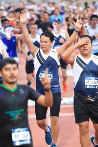 BIB: 565, 806
                            <button type="button" onclick="openModal(4631799)" class="btn btn-primary btn-sm float-right btn-popup" data-toggle="modal" data-target=".modal-high-quality">
                        <i class="fas fa-shopping-cart"></i> Add to Cart
                    </button>
                                            <button type="button" onclick="isThisMe(4631799, true)" class="btn btn-success btn-sm float-right btn-popup btn-isme hidden" data-toggle="tooltip" data-placement="bottom" title="นี่คือรูปของคุณใช่ไหม คลิกที่นี่เพื่อเอาเข้าอัลบั้ม">
                        <i class="fas fa-plus"></i> Add to album
                    </button>
                    <button type="button" onclick="isThisMe(4631799, false)" class="btn btn-warning btn-sm float-right btn-popup btn-isnotme hidden">
                        <i class="fas fa-ban"></i> Remove from album
                    </button>