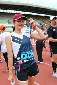 BIB: 1344
                            <button type="button" onclick="openModal(4645043)" class="btn btn-primary btn-sm float-right btn-popup" data-toggle="modal" data-target=".modal-high-quality">
                        <i class="fas fa-shopping-cart"></i> Add to Cart
                    </button>
                                            <button type="button" onclick="isThisMe(4645043, true)" class="btn btn-success btn-sm float-right btn-popup btn-isme hidden" data-toggle="tooltip" data-placement="bottom" title="นี่คือรูปของคุณใช่ไหม คลิกที่นี่เพื่อเอาเข้าอัลบั้ม">
                        <i class="fas fa-plus"></i> Add to album
                    </button>
                    <button type="button" onclick="isThisMe(4645043, false)" class="btn btn-warning btn-sm float-right btn-popup btn-isnotme hidden">
                        <i class="fas fa-ban"></i> Remove from album
                    </button>