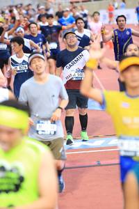 BIB: 8276, 5402
                            <button type="button" onclick="openModal(4632769)" class="btn btn-primary btn-sm float-right btn-popup" data-toggle="modal" data-target=".modal-high-quality">
                        <i class="fas fa-shopping-cart"></i> Add to Cart
                    </button>
                                            <button type="button" onclick="isThisMe(4632769, true)" class="btn btn-success btn-sm float-right btn-popup btn-isme hidden" data-toggle="tooltip" data-placement="bottom" title="นี่คือรูปของคุณใช่ไหม คลิกที่นี่เพื่อเอาเข้าอัลบั้ม">
                        <i class="fas fa-plus"></i> Add to album
                    </button>
                    <button type="button" onclick="isThisMe(4632769, false)" class="btn btn-warning btn-sm float-right btn-popup btn-isnotme hidden">
                        <i class="fas fa-ban"></i> Remove from album
                    </button>