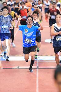 BIB: 8000, 6185
                            <button type="button" onclick="openModal(4631681)" class="btn btn-primary btn-sm float-right btn-popup" data-toggle="modal" data-target=".modal-high-quality">
                        <i class="fas fa-shopping-cart"></i> Add to Cart
                    </button>
                                            <button type="button" onclick="isThisMe(4631681, true)" class="btn btn-success btn-sm float-right btn-popup btn-isme hidden" data-toggle="tooltip" data-placement="bottom" title="นี่คือรูปของคุณใช่ไหม คลิกที่นี่เพื่อเอาเข้าอัลบั้ม">
                        <i class="fas fa-plus"></i> Add to album
                    </button>
                    <button type="button" onclick="isThisMe(4631681, false)" class="btn btn-warning btn-sm float-right btn-popup btn-isnotme hidden">
                        <i class="fas fa-ban"></i> Remove from album
                    </button>