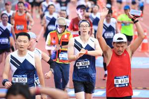 BIB: 5302, 8450, 6136
                            <button type="button" onclick="openModal(4634436)" class="btn btn-primary btn-sm float-right btn-popup" data-toggle="modal" data-target=".modal-high-quality">
                        <i class="fas fa-shopping-cart"></i> Add to Cart
                    </button>
                                            <button type="button" onclick="isThisMe(4634436, true)" class="btn btn-success btn-sm float-right btn-popup btn-isme hidden" data-toggle="tooltip" data-placement="bottom" title="นี่คือรูปของคุณใช่ไหม คลิกที่นี่เพื่อเอาเข้าอัลบั้ม">
                        <i class="fas fa-plus"></i> Add to album
                    </button>
                    <button type="button" onclick="isThisMe(4634436, false)" class="btn btn-warning btn-sm float-right btn-popup btn-isnotme hidden">
                        <i class="fas fa-ban"></i> Remove from album
                    </button>