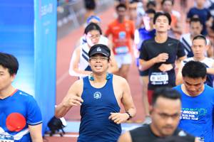 BIB: 017, 2018
                            <button type="button" onclick="openModal(4633364)" class="btn btn-primary btn-sm float-right btn-popup" data-toggle="modal" data-target=".modal-high-quality">
                        <i class="fas fa-shopping-cart"></i> Add to Cart
                    </button>
                                            <button type="button" onclick="isThisMe(4633364, true)" class="btn btn-success btn-sm float-right btn-popup btn-isme hidden" data-toggle="tooltip" data-placement="bottom" title="นี่คือรูปของคุณใช่ไหม คลิกที่นี่เพื่อเอาเข้าอัลบั้ม">
                        <i class="fas fa-plus"></i> Add to album
                    </button>
                    <button type="button" onclick="isThisMe(4633364, false)" class="btn btn-warning btn-sm float-right btn-popup btn-isnotme hidden">
                        <i class="fas fa-ban"></i> Remove from album
                    </button>