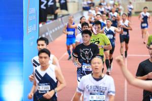 BIB: 645, 7388, 5423
                            <button type="button" onclick="openModal(4636085)" class="btn btn-primary btn-sm float-right btn-popup" data-toggle="modal" data-target=".modal-high-quality">
                        <i class="fas fa-shopping-cart"></i> Add to Cart
                    </button>
                                            <button type="button" onclick="isThisMe(4636085, true)" class="btn btn-success btn-sm float-right btn-popup btn-isme hidden" data-toggle="tooltip" data-placement="bottom" title="นี่คือรูปของคุณใช่ไหม คลิกที่นี่เพื่อเอาเข้าอัลบั้ม">
                        <i class="fas fa-plus"></i> Add to album
                    </button>
                    <button type="button" onclick="isThisMe(4636085, false)" class="btn btn-warning btn-sm float-right btn-popup btn-isnotme hidden">
                        <i class="fas fa-ban"></i> Remove from album
                    </button>