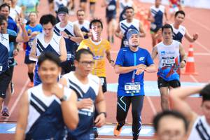 BIB: 008, 7748
                            <button type="button" onclick="openModal(4635614)" class="btn btn-primary btn-sm float-right btn-popup" data-toggle="modal" data-target=".modal-high-quality">
                        <i class="fas fa-shopping-cart"></i> Add to Cart
                    </button>
                                            <button type="button" onclick="isThisMe(4635614, true)" class="btn btn-success btn-sm float-right btn-popup btn-isme hidden" data-toggle="tooltip" data-placement="bottom" title="นี่คือรูปของคุณใช่ไหม คลิกที่นี่เพื่อเอาเข้าอัลบั้ม">
                        <i class="fas fa-plus"></i> Add to album
                    </button>
                    <button type="button" onclick="isThisMe(4635614, false)" class="btn btn-warning btn-sm float-right btn-popup btn-isnotme hidden">
                        <i class="fas fa-ban"></i> Remove from album
                    </button>