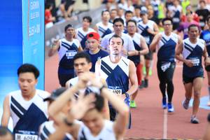 BIB: 6009
                            <button type="button" onclick="openModal(4633717)" class="btn btn-primary btn-sm float-right btn-popup" data-toggle="modal" data-target=".modal-high-quality">
                        <i class="fas fa-shopping-cart"></i> Add to Cart
                    </button>
                                            <button type="button" onclick="isThisMe(4633717, true)" class="btn btn-success btn-sm float-right btn-popup btn-isme hidden" data-toggle="tooltip" data-placement="bottom" title="นี่คือรูปของคุณใช่ไหม คลิกที่นี่เพื่อเอาเข้าอัลบั้ม">
                        <i class="fas fa-plus"></i> Add to album
                    </button>
                    <button type="button" onclick="isThisMe(4633717, false)" class="btn btn-warning btn-sm float-right btn-popup btn-isnotme hidden">
                        <i class="fas fa-ban"></i> Remove from album
                    </button>