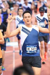 BIB: 5471
                            <button type="button" onclick="openModal(4631699)" class="btn btn-primary btn-sm float-right btn-popup" data-toggle="modal" data-target=".modal-high-quality">
                        <i class="fas fa-shopping-cart"></i> Add to Cart
                    </button>
                                            <button type="button" onclick="isThisMe(4631699, true)" class="btn btn-success btn-sm float-right btn-popup btn-isme hidden" data-toggle="tooltip" data-placement="bottom" title="นี่คือรูปของคุณใช่ไหม คลิกที่นี่เพื่อเอาเข้าอัลบั้ม">
                        <i class="fas fa-plus"></i> Add to album
                    </button>
                    <button type="button" onclick="isThisMe(4631699, false)" class="btn btn-warning btn-sm float-right btn-popup btn-isnotme hidden">
                        <i class="fas fa-ban"></i> Remove from album
                    </button>