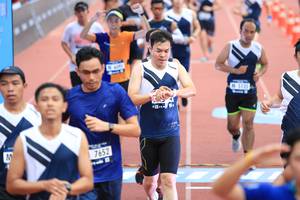 BIB: 135, 7652
                            <button type="button" onclick="openModal(4636348)" class="btn btn-primary btn-sm float-right btn-popup" data-toggle="modal" data-target=".modal-high-quality">
                        <i class="fas fa-shopping-cart"></i> Add to Cart
                    </button>
                                            <button type="button" onclick="isThisMe(4636348, true)" class="btn btn-success btn-sm float-right btn-popup btn-isme hidden" data-toggle="tooltip" data-placement="bottom" title="นี่คือรูปของคุณใช่ไหม คลิกที่นี่เพื่อเอาเข้าอัลบั้ม">
                        <i class="fas fa-plus"></i> Add to album
                    </button>
                    <button type="button" onclick="isThisMe(4636348, false)" class="btn btn-warning btn-sm float-right btn-popup btn-isnotme hidden">
                        <i class="fas fa-ban"></i> Remove from album
                    </button>