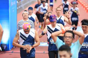 BIB: 7189
                            <button type="button" onclick="openModal(4635878)" class="btn btn-primary btn-sm float-right btn-popup" data-toggle="modal" data-target=".modal-high-quality">
                        <i class="fas fa-shopping-cart"></i> Add to Cart
                    </button>
                                            <button type="button" onclick="isThisMe(4635878, true)" class="btn btn-success btn-sm float-right btn-popup btn-isme hidden" data-toggle="tooltip" data-placement="bottom" title="นี่คือรูปของคุณใช่ไหม คลิกที่นี่เพื่อเอาเข้าอัลบั้ม">
                        <i class="fas fa-plus"></i> Add to album
                    </button>
                    <button type="button" onclick="isThisMe(4635878, false)" class="btn btn-warning btn-sm float-right btn-popup btn-isnotme hidden">
                        <i class="fas fa-ban"></i> Remove from album
                    </button>