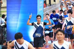 BIB: 6299
                            <button type="button" onclick="openModal(4635626)" class="btn btn-primary btn-sm float-right btn-popup" data-toggle="modal" data-target=".modal-high-quality">
                        <i class="fas fa-shopping-cart"></i> Add to Cart
                    </button>
                                            <button type="button" onclick="isThisMe(4635626, true)" class="btn btn-success btn-sm float-right btn-popup btn-isme hidden" data-toggle="tooltip" data-placement="bottom" title="นี่คือรูปของคุณใช่ไหม คลิกที่นี่เพื่อเอาเข้าอัลบั้ม">
                        <i class="fas fa-plus"></i> Add to album
                    </button>
                    <button type="button" onclick="isThisMe(4635626, false)" class="btn btn-warning btn-sm float-right btn-popup btn-isnotme hidden">
                        <i class="fas fa-ban"></i> Remove from album
                    </button>