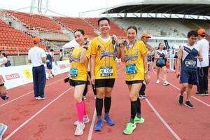 BIB: 7915, 1925, 7327, 1928
                            <button type="button" onclick="openModal(4644392)" class="btn btn-primary btn-sm float-right btn-popup" data-toggle="modal" data-target=".modal-high-quality">
                        <i class="fas fa-shopping-cart"></i> Add to Cart
                    </button>
                                            <button type="button" onclick="isThisMe(4644392, true)" class="btn btn-success btn-sm float-right btn-popup btn-isme hidden" data-toggle="tooltip" data-placement="bottom" title="นี่คือรูปของคุณใช่ไหม คลิกที่นี่เพื่อเอาเข้าอัลบั้ม">
                        <i class="fas fa-plus"></i> Add to album
                    </button>
                    <button type="button" onclick="isThisMe(4644392, false)" class="btn btn-warning btn-sm float-right btn-popup btn-isnotme hidden">
                        <i class="fas fa-ban"></i> Remove from album
                    </button>