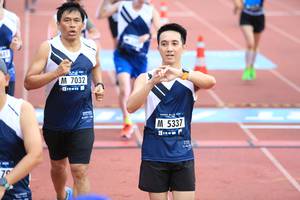 BIB: 7032, 5337
                            <button type="button" onclick="openModal(4633650)" class="btn btn-primary btn-sm float-right btn-popup" data-toggle="modal" data-target=".modal-high-quality">
                        <i class="fas fa-shopping-cart"></i> Add to Cart
                    </button>
                                            <button type="button" onclick="isThisMe(4633650, true)" class="btn btn-success btn-sm float-right btn-popup btn-isme hidden" data-toggle="tooltip" data-placement="bottom" title="นี่คือรูปของคุณใช่ไหม คลิกที่นี่เพื่อเอาเข้าอัลบั้ม">
                        <i class="fas fa-plus"></i> Add to album
                    </button>
                    <button type="button" onclick="isThisMe(4633650, false)" class="btn btn-warning btn-sm float-right btn-popup btn-isnotme hidden">
                        <i class="fas fa-ban"></i> Remove from album
                    </button>