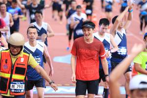 BIB: 104, 8684, 7941
                            <button type="button" onclick="openModal(4634474)" class="btn btn-primary btn-sm float-right btn-popup" data-toggle="modal" data-target=".modal-high-quality">
                        <i class="fas fa-shopping-cart"></i> Add to Cart
                    </button>
                                            <button type="button" onclick="isThisMe(4634474, true)" class="btn btn-success btn-sm float-right btn-popup btn-isme hidden" data-toggle="tooltip" data-placement="bottom" title="นี่คือรูปของคุณใช่ไหม คลิกที่นี่เพื่อเอาเข้าอัลบั้ม">
                        <i class="fas fa-plus"></i> Add to album
                    </button>
                    <button type="button" onclick="isThisMe(4634474, false)" class="btn btn-warning btn-sm float-right btn-popup btn-isnotme hidden">
                        <i class="fas fa-ban"></i> Remove from album
                    </button>