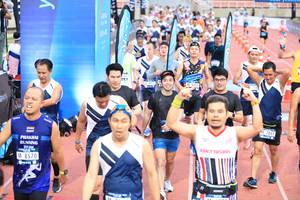 BIB: 7841, 8570, 
                            <button type="button" onclick="openModal(4633546)" class="btn btn-primary btn-sm float-right btn-popup" data-toggle="modal" data-target=".modal-high-quality">
                        <i class="fas fa-shopping-cart"></i> Add to Cart
                    </button>
                                            <button type="button" onclick="isThisMe(4633546, true)" class="btn btn-success btn-sm float-right btn-popup btn-isme hidden" data-toggle="tooltip" data-placement="bottom" title="นี่คือรูปของคุณใช่ไหม คลิกที่นี่เพื่อเอาเข้าอัลบั้ม">
                        <i class="fas fa-plus"></i> Add to album
                    </button>
                    <button type="button" onclick="isThisMe(4633546, false)" class="btn btn-warning btn-sm float-right btn-popup btn-isnotme hidden">
                        <i class="fas fa-ban"></i> Remove from album
                    </button>