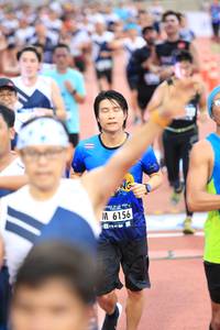 BIB: 6156
                            <button type="button" onclick="openModal(4632580)" class="btn btn-primary btn-sm float-right btn-popup" data-toggle="modal" data-target=".modal-high-quality">
                        <i class="fas fa-shopping-cart"></i> Add to Cart
                    </button>
                                            <button type="button" onclick="isThisMe(4632580, true)" class="btn btn-success btn-sm float-right btn-popup btn-isme hidden" data-toggle="tooltip" data-placement="bottom" title="นี่คือรูปของคุณใช่ไหม คลิกที่นี่เพื่อเอาเข้าอัลบั้ม">
                        <i class="fas fa-plus"></i> Add to album
                    </button>
                    <button type="button" onclick="isThisMe(4632580, false)" class="btn btn-warning btn-sm float-right btn-popup btn-isnotme hidden">
                        <i class="fas fa-ban"></i> Remove from album
                    </button>