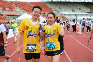 BIB: 1925, 7327
                            <button type="button" onclick="openModal(4644385)" class="btn btn-primary btn-sm float-right btn-popup" data-toggle="modal" data-target=".modal-high-quality">
                        <i class="fas fa-shopping-cart"></i> Add to Cart
                    </button>
                                            <button type="button" onclick="isThisMe(4644385, true)" class="btn btn-success btn-sm float-right btn-popup btn-isme hidden" data-toggle="tooltip" data-placement="bottom" title="นี่คือรูปของคุณใช่ไหม คลิกที่นี่เพื่อเอาเข้าอัลบั้ม">
                        <i class="fas fa-plus"></i> Add to album
                    </button>
                    <button type="button" onclick="isThisMe(4644385, false)" class="btn btn-warning btn-sm float-right btn-popup btn-isnotme hidden">
                        <i class="fas fa-ban"></i> Remove from album
                    </button>