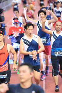 BIB: 8569, 809, 070
                            <button type="button" onclick="openModal(4633087)" class="btn btn-primary btn-sm float-right btn-popup" data-toggle="modal" data-target=".modal-high-quality">
                        <i class="fas fa-shopping-cart"></i> Add to Cart
                    </button>
                                            <button type="button" onclick="isThisMe(4633087, true)" class="btn btn-success btn-sm float-right btn-popup btn-isme hidden" data-toggle="tooltip" data-placement="bottom" title="นี่คือรูปของคุณใช่ไหม คลิกที่นี่เพื่อเอาเข้าอัลบั้ม">
                        <i class="fas fa-plus"></i> Add to album
                    </button>
                    <button type="button" onclick="isThisMe(4633087, false)" class="btn btn-warning btn-sm float-right btn-popup btn-isnotme hidden">
                        <i class="fas fa-ban"></i> Remove from album
                    </button>