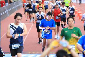 BIB: 7692, 8620, 6526
                            <button type="button" onclick="openModal(4634272)" class="btn btn-primary btn-sm float-right btn-popup" data-toggle="modal" data-target=".modal-high-quality">
                        <i class="fas fa-shopping-cart"></i> Add to Cart
                    </button>
                                            <button type="button" onclick="isThisMe(4634272, true)" class="btn btn-success btn-sm float-right btn-popup btn-isme hidden" data-toggle="tooltip" data-placement="bottom" title="นี่คือรูปของคุณใช่ไหม คลิกที่นี่เพื่อเอาเข้าอัลบั้ม">
                        <i class="fas fa-plus"></i> Add to album
                    </button>
                    <button type="button" onclick="isThisMe(4634272, false)" class="btn btn-warning btn-sm float-right btn-popup btn-isnotme hidden">
                        <i class="fas fa-ban"></i> Remove from album
                    </button>