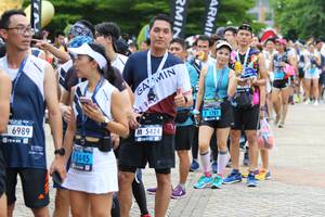 BIB: 1781, 5424, 2445
                            <button type="button" onclick="openModal(4645388)" class="btn btn-primary btn-sm float-right btn-popup" data-toggle="modal" data-target=".modal-high-quality">
                        <i class="fas fa-shopping-cart"></i> Add to Cart
                    </button>
                                            <button type="button" onclick="isThisMe(4645388, true)" class="btn btn-success btn-sm float-right btn-popup btn-isme hidden" data-toggle="tooltip" data-placement="bottom" title="นี่คือรูปของคุณใช่ไหม คลิกที่นี่เพื่อเอาเข้าอัลบั้ม">
                        <i class="fas fa-plus"></i> Add to album
                    </button>
                    <button type="button" onclick="isThisMe(4645388, false)" class="btn btn-warning btn-sm float-right btn-popup btn-isnotme hidden">
                        <i class="fas fa-ban"></i> Remove from album
                    </button>