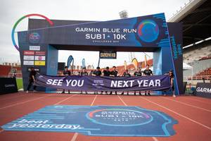 BIB: 101, 0204
                            <button type="button" onclick="openModal(4729542)" class="btn btn-primary btn-sm float-right btn-popup" data-toggle="modal" data-target=".modal-high-quality">
                        <i class="fas fa-shopping-cart"></i> Add to Cart
                    </button>
                                            <button type="button" onclick="isThisMe(4729542, true)" class="btn btn-success btn-sm float-right btn-popup btn-isme hidden" data-toggle="tooltip" data-placement="bottom" title="นี่คือรูปของคุณใช่ไหม คลิกที่นี่เพื่อเอาเข้าอัลบั้ม">
                        <i class="fas fa-plus"></i> Add to album
                    </button>
                    <button type="button" onclick="isThisMe(4729542, false)" class="btn btn-warning btn-sm float-right btn-popup btn-isnotme hidden">
                        <i class="fas fa-ban"></i> Remove from album
                    </button>