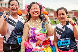 BIB: 1899
                            <button type="button" onclick="openModal(4729519)" class="btn btn-primary btn-sm float-right btn-popup" data-toggle="modal" data-target=".modal-high-quality">
                        <i class="fas fa-shopping-cart"></i> Add to Cart
                    </button>
                                            <button type="button" onclick="isThisMe(4729519, true)" class="btn btn-success btn-sm float-right btn-popup btn-isme hidden" data-toggle="tooltip" data-placement="bottom" title="นี่คือรูปของคุณใช่ไหม คลิกที่นี่เพื่อเอาเข้าอัลบั้ม">
                        <i class="fas fa-plus"></i> Add to album
                    </button>
                    <button type="button" onclick="isThisMe(4729519, false)" class="btn btn-warning btn-sm float-right btn-popup btn-isnotme hidden">
                        <i class="fas fa-ban"></i> Remove from album
                    </button>