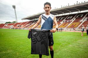 BIB: 
                            <button type="button" onclick="openModal(4729454)" class="btn btn-primary btn-sm float-right btn-popup" data-toggle="modal" data-target=".modal-high-quality">
                        <i class="fas fa-shopping-cart"></i> Add to Cart
                    </button>
                                            <button type="button" onclick="isThisMe(4729454, true)" class="btn btn-success btn-sm float-right btn-popup btn-isme hidden" data-toggle="tooltip" data-placement="bottom" title="นี่คือรูปของคุณใช่ไหม คลิกที่นี่เพื่อเอาเข้าอัลบั้ม">
                        <i class="fas fa-plus"></i> Add to album
                    </button>
                    <button type="button" onclick="isThisMe(4729454, false)" class="btn btn-warning btn-sm float-right btn-popup btn-isnotme hidden">
                        <i class="fas fa-ban"></i> Remove from album
                    </button>