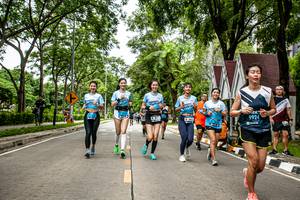 BIB: 9924
                            <button type="button" onclick="openModal(4729377)" class="btn btn-primary btn-sm float-right btn-popup" data-toggle="modal" data-target=".modal-high-quality">
                        <i class="fas fa-shopping-cart"></i> Add to Cart
                    </button>
                                            <button type="button" onclick="isThisMe(4729377, true)" class="btn btn-success btn-sm float-right btn-popup btn-isme hidden" data-toggle="tooltip" data-placement="bottom" title="นี่คือรูปของคุณใช่ไหม คลิกที่นี่เพื่อเอาเข้าอัลบั้ม">
                        <i class="fas fa-plus"></i> Add to album
                    </button>
                    <button type="button" onclick="isThisMe(4729377, false)" class="btn btn-warning btn-sm float-right btn-popup btn-isnotme hidden">
                        <i class="fas fa-ban"></i> Remove from album
                    </button>