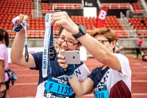 BIB: 1135, 118
                            <button type="button" onclick="openModal(4729470)" class="btn btn-primary btn-sm float-right btn-popup" data-toggle="modal" data-target=".modal-high-quality">
                        <i class="fas fa-shopping-cart"></i> Add to Cart
                    </button>
                                            <button type="button" onclick="isThisMe(4729470, true)" class="btn btn-success btn-sm float-right btn-popup btn-isme hidden" data-toggle="tooltip" data-placement="bottom" title="นี่คือรูปของคุณใช่ไหม คลิกที่นี่เพื่อเอาเข้าอัลบั้ม">
                        <i class="fas fa-plus"></i> Add to album
                    </button>
                    <button type="button" onclick="isThisMe(4729470, false)" class="btn btn-warning btn-sm float-right btn-popup btn-isnotme hidden">
                        <i class="fas fa-ban"></i> Remove from album
                    </button>