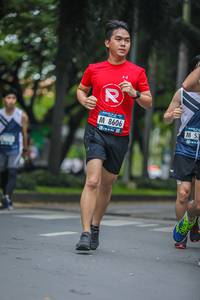 BIB: 8606
                            <button type="button" onclick="openModal(4709193)" class="btn btn-primary btn-sm float-right btn-popup" data-toggle="modal" data-target=".modal-high-quality">
                        <i class="fas fa-shopping-cart"></i> Add to Cart
                    </button>
                                            <button type="button" onclick="isThisMe(4709193, true)" class="btn btn-success btn-sm float-right btn-popup btn-isme hidden" data-toggle="tooltip" data-placement="bottom" title="นี่คือรูปของคุณใช่ไหม คลิกที่นี่เพื่อเอาเข้าอัลบั้ม">
                        <i class="fas fa-plus"></i> Add to album
                    </button>
                    <button type="button" onclick="isThisMe(4709193, false)" class="btn btn-warning btn-sm float-right btn-popup btn-isnotme hidden">
                        <i class="fas fa-ban"></i> Remove from album
                    </button>