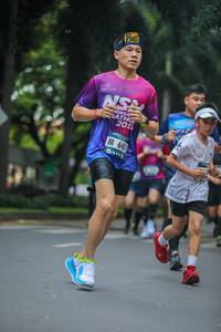 BIB: 201, 640
                            <button type="button" onclick="openModal(4708453)" class="btn btn-primary btn-sm float-right btn-popup" data-toggle="modal" data-target=".modal-high-quality">
                        <i class="fas fa-shopping-cart"></i> Add to Cart
                    </button>
                                            <button type="button" onclick="isThisMe(4708453, true)" class="btn btn-success btn-sm float-right btn-popup btn-isme hidden" data-toggle="tooltip" data-placement="bottom" title="นี่คือรูปของคุณใช่ไหม คลิกที่นี่เพื่อเอาเข้าอัลบั้ม">
                        <i class="fas fa-plus"></i> Add to album
                    </button>
                    <button type="button" onclick="isThisMe(4708453, false)" class="btn btn-warning btn-sm float-right btn-popup btn-isnotme hidden">
                        <i class="fas fa-ban"></i> Remove from album
                    </button>