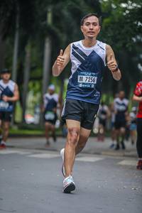 BIB: 7256
                            <button type="button" onclick="openModal(4709271)" class="btn btn-primary btn-sm float-right btn-popup" data-toggle="modal" data-target=".modal-high-quality">
                        <i class="fas fa-shopping-cart"></i> Add to Cart
                    </button>
                                            <button type="button" onclick="isThisMe(4709271, true)" class="btn btn-success btn-sm float-right btn-popup btn-isme hidden" data-toggle="tooltip" data-placement="bottom" title="นี่คือรูปของคุณใช่ไหม คลิกที่นี่เพื่อเอาเข้าอัลบั้ม">
                        <i class="fas fa-plus"></i> Add to album
                    </button>
                    <button type="button" onclick="isThisMe(4709271, false)" class="btn btn-warning btn-sm float-right btn-popup btn-isnotme hidden">
                        <i class="fas fa-ban"></i> Remove from album
                    </button>