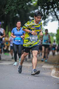 BIB: 305
                            <button type="button" onclick="openModal(4709318)" class="btn btn-primary btn-sm float-right btn-popup" data-toggle="modal" data-target=".modal-high-quality">
                        <i class="fas fa-shopping-cart"></i> Add to Cart
                    </button>
                                            <button type="button" onclick="isThisMe(4709318, true)" class="btn btn-success btn-sm float-right btn-popup btn-isme hidden" data-toggle="tooltip" data-placement="bottom" title="นี่คือรูปของคุณใช่ไหม คลิกที่นี่เพื่อเอาเข้าอัลบั้ม">
                        <i class="fas fa-plus"></i> Add to album
                    </button>
                    <button type="button" onclick="isThisMe(4709318, false)" class="btn btn-warning btn-sm float-right btn-popup btn-isnotme hidden">
                        <i class="fas fa-ban"></i> Remove from album
                    </button>