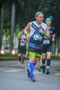 BIB: 7810
                            <button type="button" onclick="openModal(4710026)" class="btn btn-primary btn-sm float-right btn-popup" data-toggle="modal" data-target=".modal-high-quality">
                        <i class="fas fa-shopping-cart"></i> Add to Cart
                    </button>
                                            <button type="button" onclick="isThisMe(4710026, true)" class="btn btn-success btn-sm float-right btn-popup btn-isme hidden" data-toggle="tooltip" data-placement="bottom" title="นี่คือรูปของคุณใช่ไหม คลิกที่นี่เพื่อเอาเข้าอัลบั้ม">
                        <i class="fas fa-plus"></i> Add to album
                    </button>
                    <button type="button" onclick="isThisMe(4710026, false)" class="btn btn-warning btn-sm float-right btn-popup btn-isnotme hidden">
                        <i class="fas fa-ban"></i> Remove from album
                    </button>