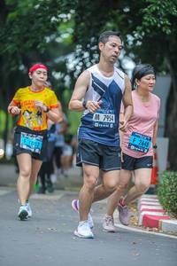 BIB: 7954, 2648, 692
                            <button type="button" onclick="openModal(4709780)" class="btn btn-primary btn-sm float-right btn-popup" data-toggle="modal" data-target=".modal-high-quality">
                        <i class="fas fa-shopping-cart"></i> Add to Cart
                    </button>
                                            <button type="button" onclick="isThisMe(4709780, true)" class="btn btn-success btn-sm float-right btn-popup btn-isme hidden" data-toggle="tooltip" data-placement="bottom" title="นี่คือรูปของคุณใช่ไหม คลิกที่นี่เพื่อเอาเข้าอัลบั้ม">
                        <i class="fas fa-plus"></i> Add to album
                    </button>
                    <button type="button" onclick="isThisMe(4709780, false)" class="btn btn-warning btn-sm float-right btn-popup btn-isnotme hidden">
                        <i class="fas fa-ban"></i> Remove from album
                    </button>