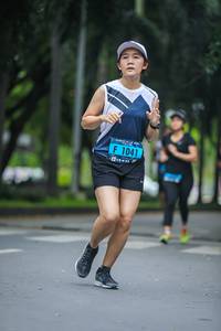 BIB: 1041
                            <button type="button" onclick="openModal(4710304)" class="btn btn-primary btn-sm float-right btn-popup" data-toggle="modal" data-target=".modal-high-quality">
                        <i class="fas fa-shopping-cart"></i> Add to Cart
                    </button>
                                            <button type="button" onclick="isThisMe(4710304, true)" class="btn btn-success btn-sm float-right btn-popup btn-isme hidden" data-toggle="tooltip" data-placement="bottom" title="นี่คือรูปของคุณใช่ไหม คลิกที่นี่เพื่อเอาเข้าอัลบั้ม">
                        <i class="fas fa-plus"></i> Add to album
                    </button>
                    <button type="button" onclick="isThisMe(4710304, false)" class="btn btn-warning btn-sm float-right btn-popup btn-isnotme hidden">
                        <i class="fas fa-ban"></i> Remove from album
                    </button>