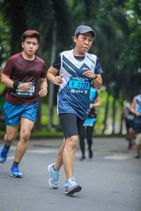 BIB: 2229
                            <button type="button" onclick="openModal(4710105)" class="btn btn-primary btn-sm float-right btn-popup" data-toggle="modal" data-target=".modal-high-quality">
                        <i class="fas fa-shopping-cart"></i> Add to Cart
                    </button>
                                            <button type="button" onclick="isThisMe(4710105, true)" class="btn btn-success btn-sm float-right btn-popup btn-isme hidden" data-toggle="tooltip" data-placement="bottom" title="นี่คือรูปของคุณใช่ไหม คลิกที่นี่เพื่อเอาเข้าอัลบั้ม">
                        <i class="fas fa-plus"></i> Add to album
                    </button>
                    <button type="button" onclick="isThisMe(4710105, false)" class="btn btn-warning btn-sm float-right btn-popup btn-isnotme hidden">
                        <i class="fas fa-ban"></i> Remove from album
                    </button>