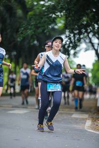 BIB: 1840
                            <button type="button" onclick="openModal(4710283)" class="btn btn-primary btn-sm float-right btn-popup" data-toggle="modal" data-target=".modal-high-quality">
                        <i class="fas fa-shopping-cart"></i> Add to Cart
                    </button>
                                            <button type="button" onclick="isThisMe(4710283, true)" class="btn btn-success btn-sm float-right btn-popup btn-isme hidden" data-toggle="tooltip" data-placement="bottom" title="นี่คือรูปของคุณใช่ไหม คลิกที่นี่เพื่อเอาเข้าอัลบั้ม">
                        <i class="fas fa-plus"></i> Add to album
                    </button>
                    <button type="button" onclick="isThisMe(4710283, false)" class="btn btn-warning btn-sm float-right btn-popup btn-isnotme hidden">
                        <i class="fas fa-ban"></i> Remove from album
                    </button>