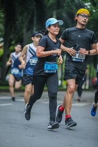 BIB: 8351, 2443
                            <button type="button" onclick="openModal(4709365)" class="btn btn-primary btn-sm float-right btn-popup" data-toggle="modal" data-target=".modal-high-quality">
                        <i class="fas fa-shopping-cart"></i> Add to Cart
                    </button>
                                            <button type="button" onclick="isThisMe(4709365, true)" class="btn btn-success btn-sm float-right btn-popup btn-isme hidden" data-toggle="tooltip" data-placement="bottom" title="นี่คือรูปของคุณใช่ไหม คลิกที่นี่เพื่อเอาเข้าอัลบั้ม">
                        <i class="fas fa-plus"></i> Add to album
                    </button>
                    <button type="button" onclick="isThisMe(4709365, false)" class="btn btn-warning btn-sm float-right btn-popup btn-isnotme hidden">
                        <i class="fas fa-ban"></i> Remove from album
                    </button>