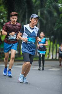 BIB: 7264, 2229
                            <button type="button" onclick="openModal(4710104)" class="btn btn-primary btn-sm float-right btn-popup" data-toggle="modal" data-target=".modal-high-quality">
                        <i class="fas fa-shopping-cart"></i> Add to Cart
                    </button>
                                            <button type="button" onclick="isThisMe(4710104, true)" class="btn btn-success btn-sm float-right btn-popup btn-isme hidden" data-toggle="tooltip" data-placement="bottom" title="นี่คือรูปของคุณใช่ไหม คลิกที่นี่เพื่อเอาเข้าอัลบั้ม">
                        <i class="fas fa-plus"></i> Add to album
                    </button>
                    <button type="button" onclick="isThisMe(4710104, false)" class="btn btn-warning btn-sm float-right btn-popup btn-isnotme hidden">
                        <i class="fas fa-ban"></i> Remove from album
                    </button>