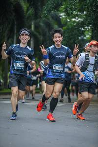 BIB: 7039, 7228
                            <button type="button" onclick="openModal(4709442)" class="btn btn-primary btn-sm float-right btn-popup" data-toggle="modal" data-target=".modal-high-quality">
                        <i class="fas fa-shopping-cart"></i> Add to Cart
                    </button>
                                            <button type="button" onclick="isThisMe(4709442, true)" class="btn btn-success btn-sm float-right btn-popup btn-isme hidden" data-toggle="tooltip" data-placement="bottom" title="นี่คือรูปของคุณใช่ไหม คลิกที่นี่เพื่อเอาเข้าอัลบั้ม">
                        <i class="fas fa-plus"></i> Add to album
                    </button>
                    <button type="button" onclick="isThisMe(4709442, false)" class="btn btn-warning btn-sm float-right btn-popup btn-isnotme hidden">
                        <i class="fas fa-ban"></i> Remove from album
                    </button>